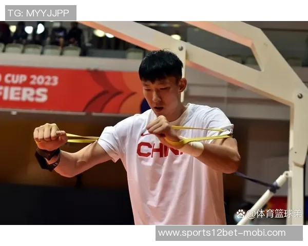 周琦三分球表现出色全场无两分球出手贡献3分4篮板1助攻2抢断2盖帽